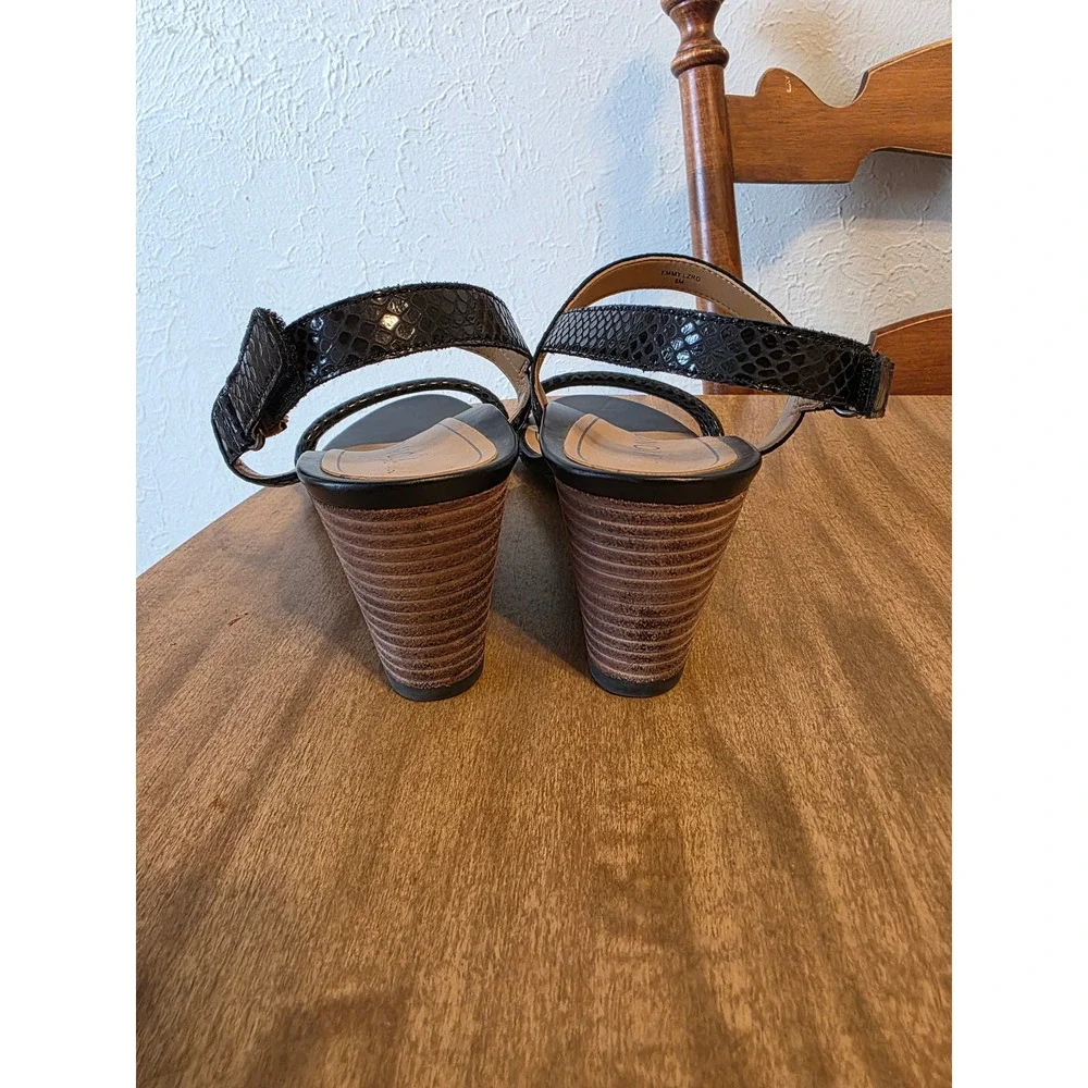 Vionic Emmy Wedge Womens 8 Black Lizard Orthopedic